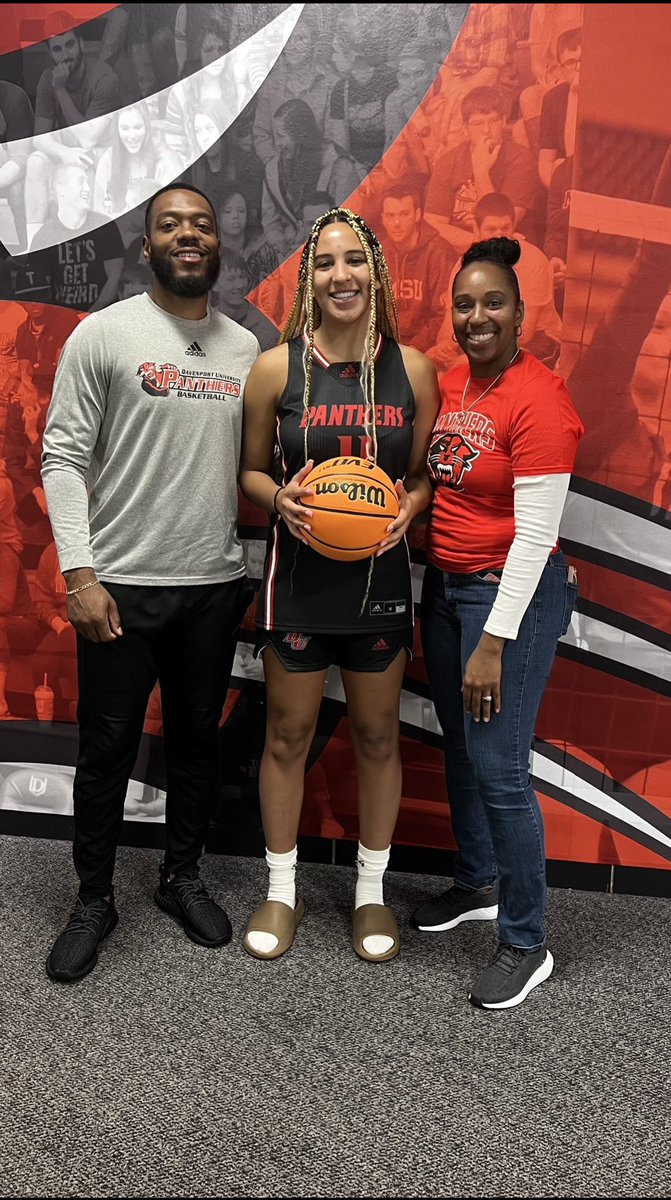 Saige_4_7's tweet photo. Thank you @DU_CoachSanders and @CoachDom989 for a great time at my unofficial visit  at Davenport!  #gopanthers https://t.co/AfWn4OuCY9