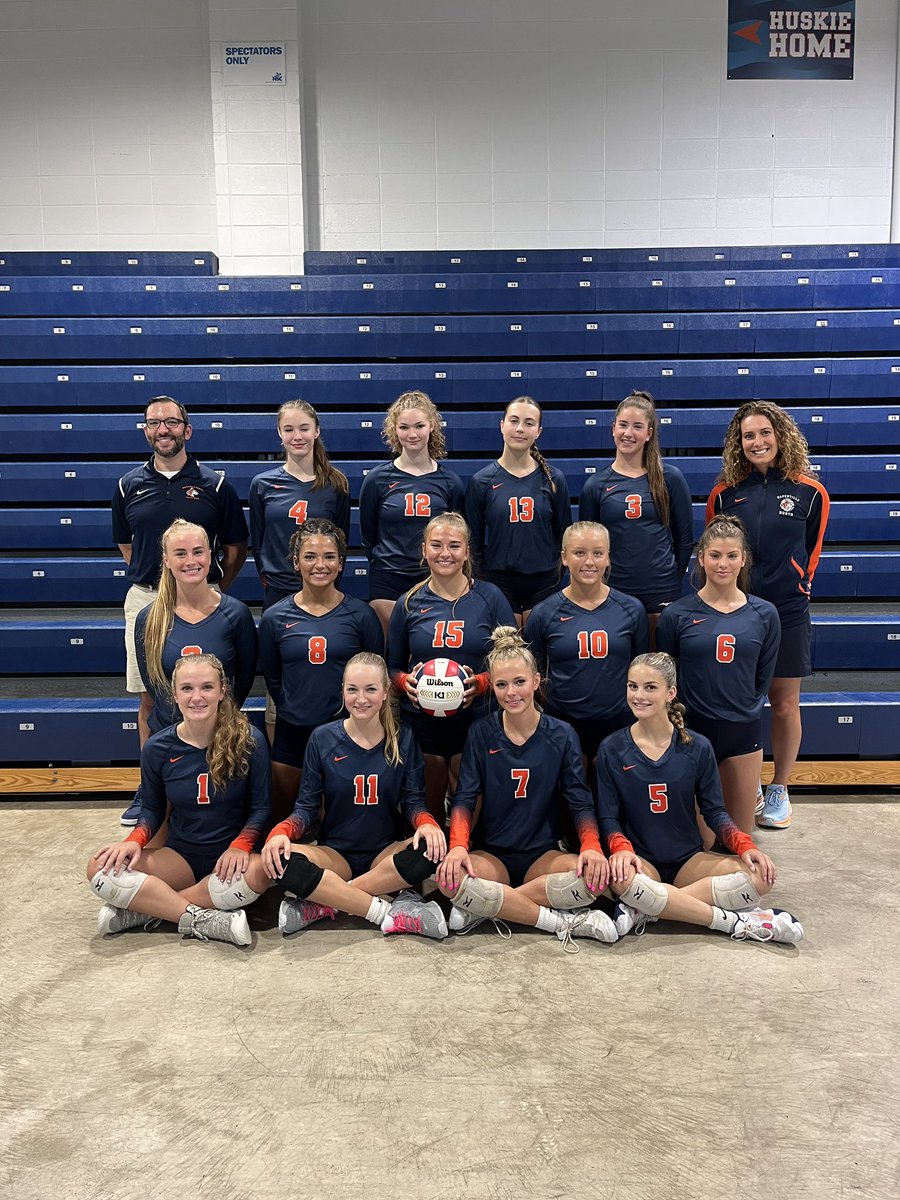 Naperville North Girls' Volleyball tweet media