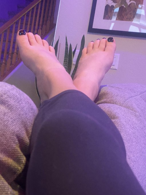 Worship me https://t.co/Rpm37rbr49<a href="/tag/mvsales"class="tags"><span>#mvsales</span></a>