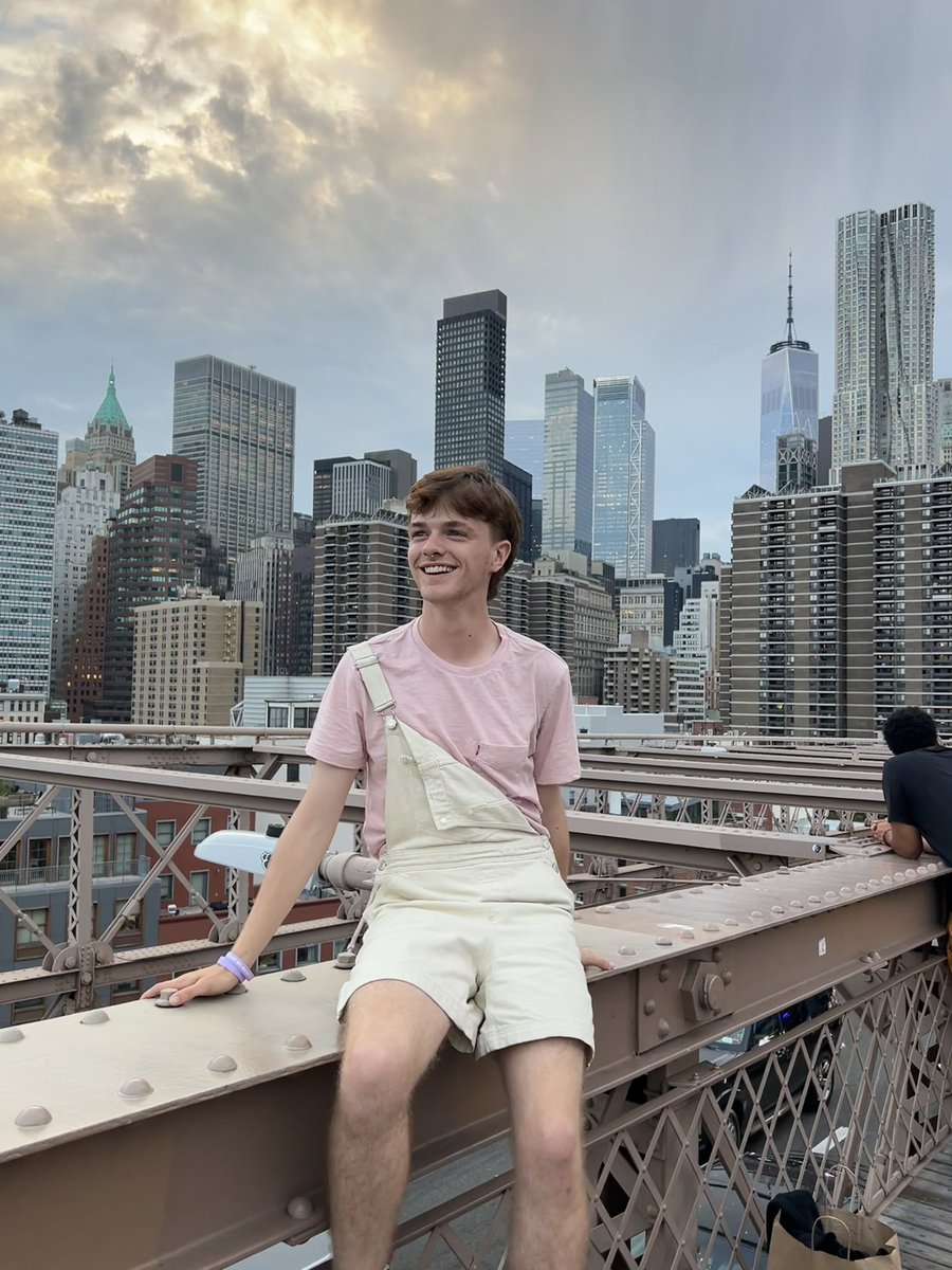 ollyniles's tweet image. nyc i’m gonna miss u &amp;lt;3