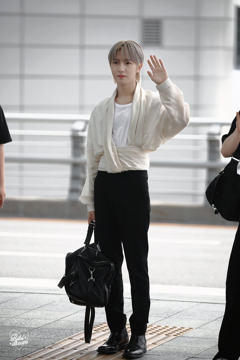 bibidream_02's tweet photo. 230815 ICN

#RENJUN #NCT
#런쥔 #NCTDREAM https://t.co/TWTWaujWd5