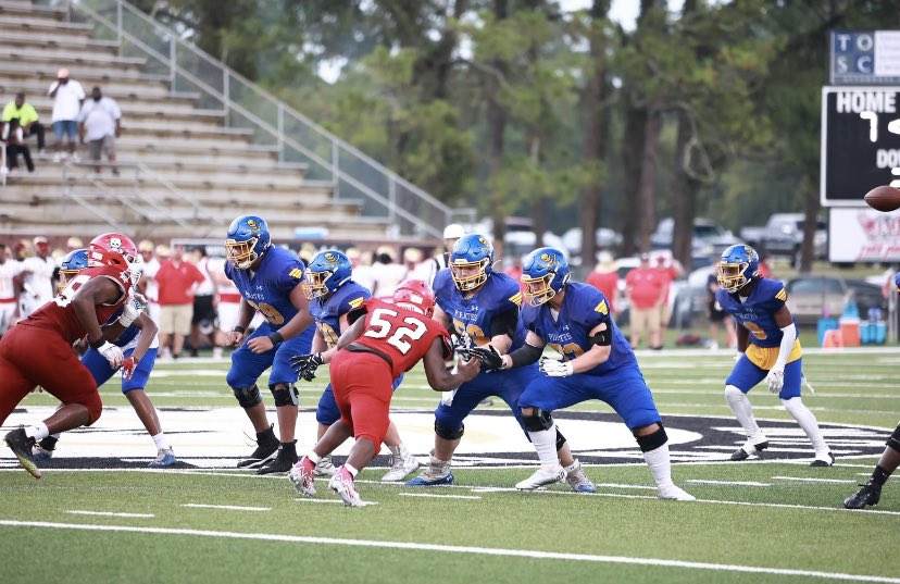 Had a good scrimmage! Working to get better every day couldn’t be more proud of this O Line @RecruitGeorgia