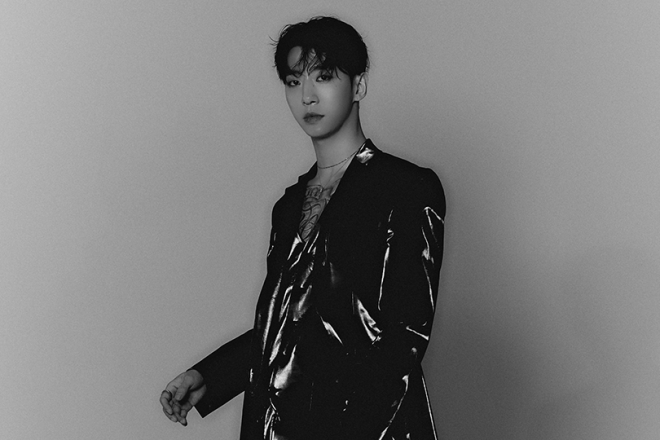 hellokpop's tweet photo. 𝗘𝗫𝗖𝗟𝗨𝗦𝗜𝗩𝗘 𝗜𝗡𝗧𝗘𝗥𝗩𝗜𝗘𝗪: Get to know more about the legendary rapper, songwriter, and producer #BangYongguk! ✨

𝗥𝗘𝗔𝗗 𝗙𝗘𝗔𝗧𝗨𝗥𝗘🔗https://t.co/HAES362ku1 https://t.co/vy5Bsc5ILd