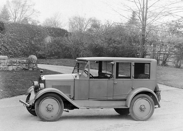 1925 Luxor Taxi | 
Nickname: Goliath
As the Andersons continued their collection they began collecting more utilitarian automobiles that they dubbed “work horses.”