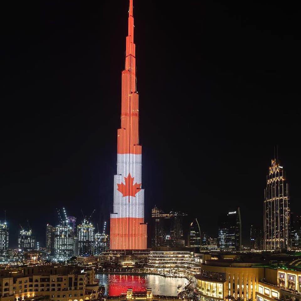 This is what Canada Day & Indian Independence Day looks like in Dubai: #BurjKhalifa lit up in red & white on 1st July & Indian flag on 15th Aug #IndependenceDayIndia #IndiaProud #CanadaProud 
#Proud #Canindian 
#Janambhoomi #KaramBhoomi