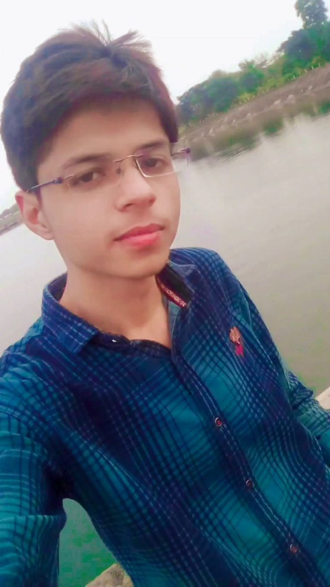 thekaranjivnani's tweet image. #2k18 #karanjivnani #man #boy #indian #sindhi #gujarati