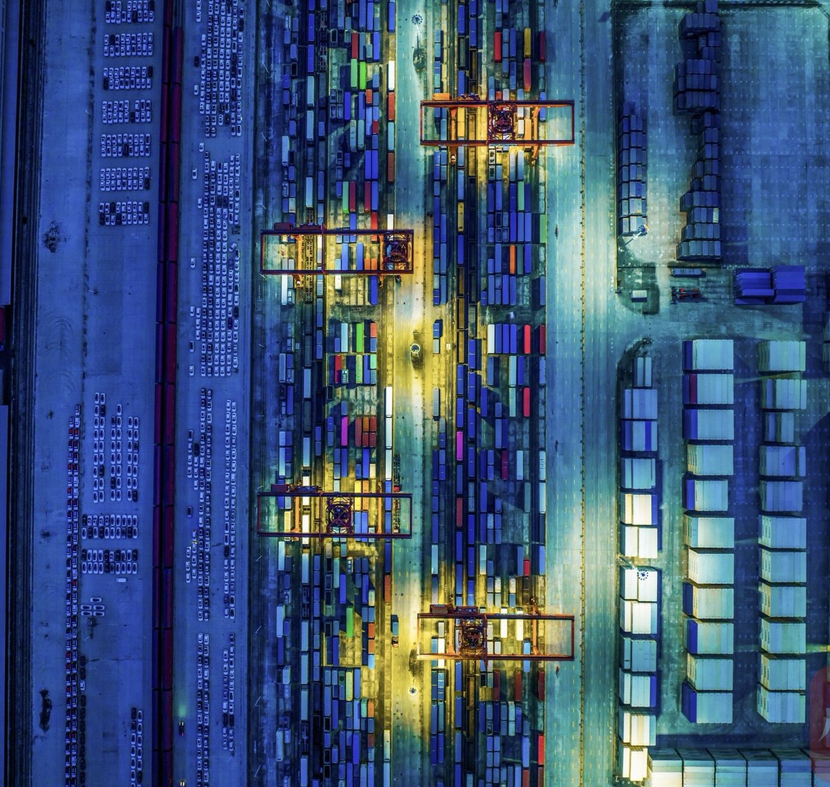 SichuanDaily's tweet photo. In the first 7 months of this year, the total import and export value of #Sichuan's goods trade was 532.1 billion yuan. Among them, Sichuan's #trade with countries (regions) along the Belt and Road is 183.79 billion yuan, up 5.1% year-on-year. #BetterRelationsInASharedFuture https://t.co/HExkywO1A8