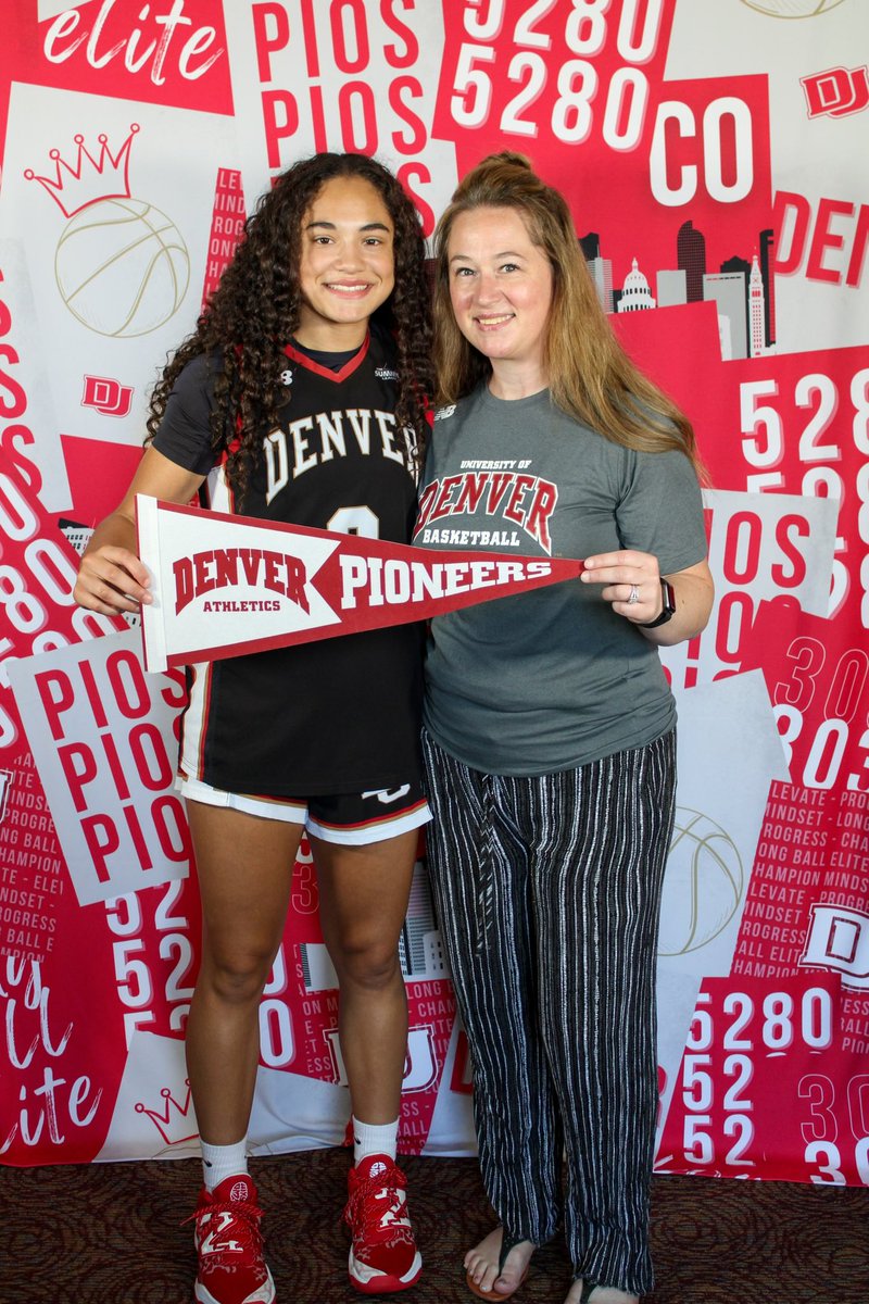 Chloe Parker tweet media