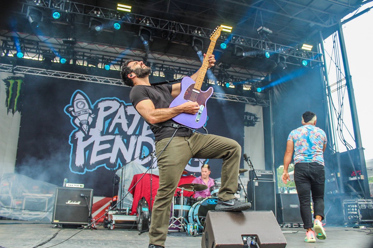 ThePopPunkDad tweet media