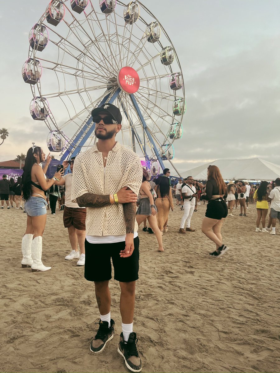eddiezepeda36's tweet photo. Day 2 had really whooped my ass 😭 https://t.co/7vNISdZQMH