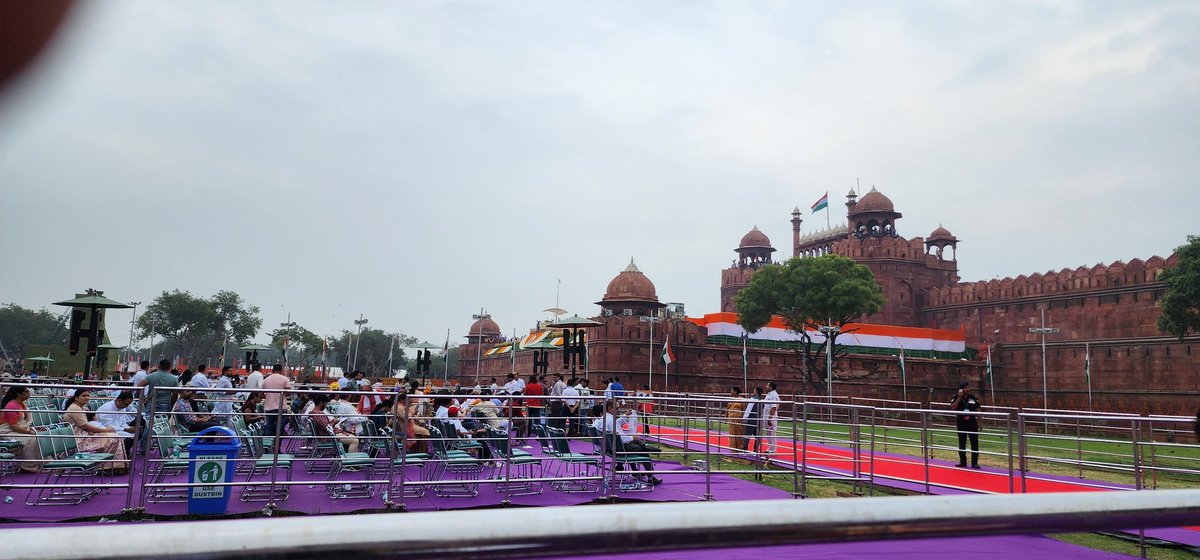 guptaakhilesh63's tweet photo. Greetings on the occasion of 77th Independence Day of India

77 वें स्वतंत्रता दिवस की हार्दिक शुभकामनाऍ।

At the #RedForte. Always motivating to listen to the vision of Hon'ble PM Shri @narendramodi ji https://t.co/Eu9eryw2iw