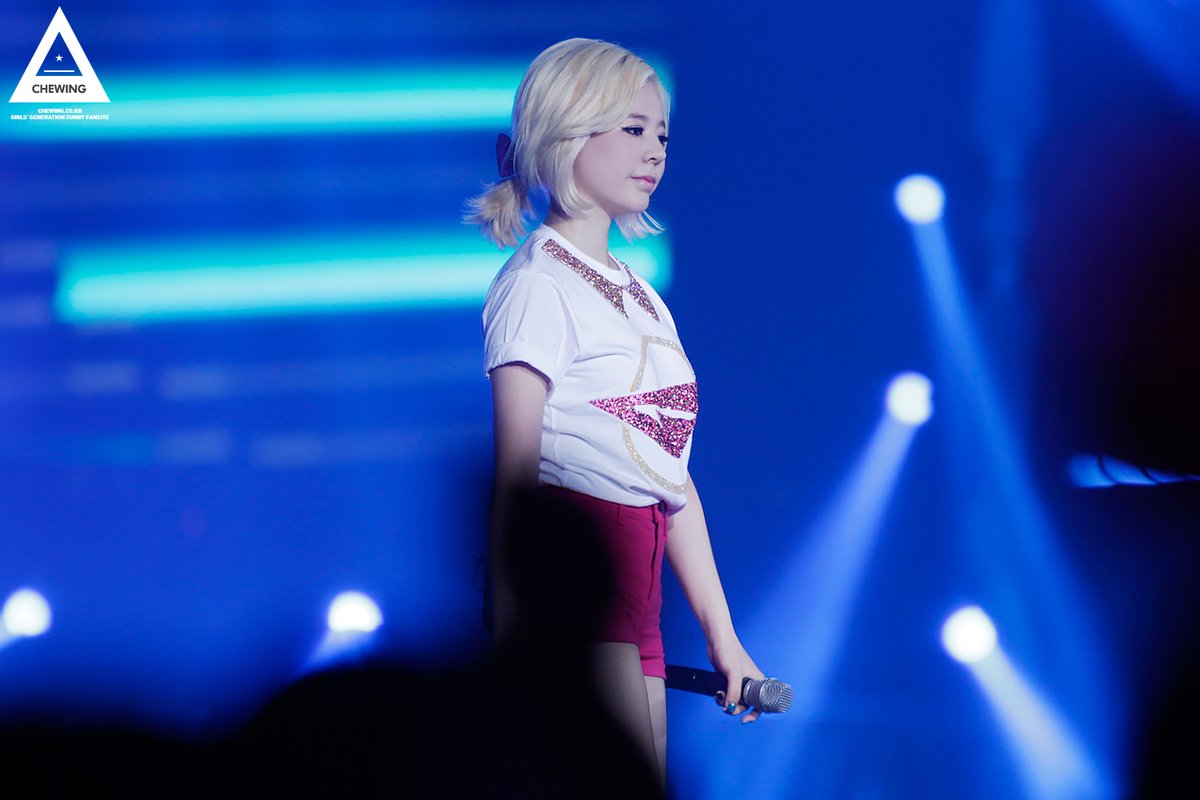 evrydayleesnkyu's tweet photo. 130608 ☮️ Girls &amp; Peace Concert in Seoul — #TodayWithSunny #써니 #소녀시대 https://t.co/GOUuf7w4NK