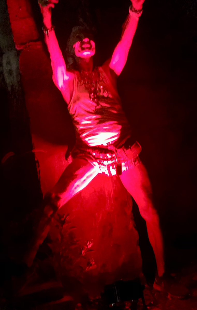 VentoJamie's tweet image. Dance dance dance dance dannnccceeeee #knockdowncenter