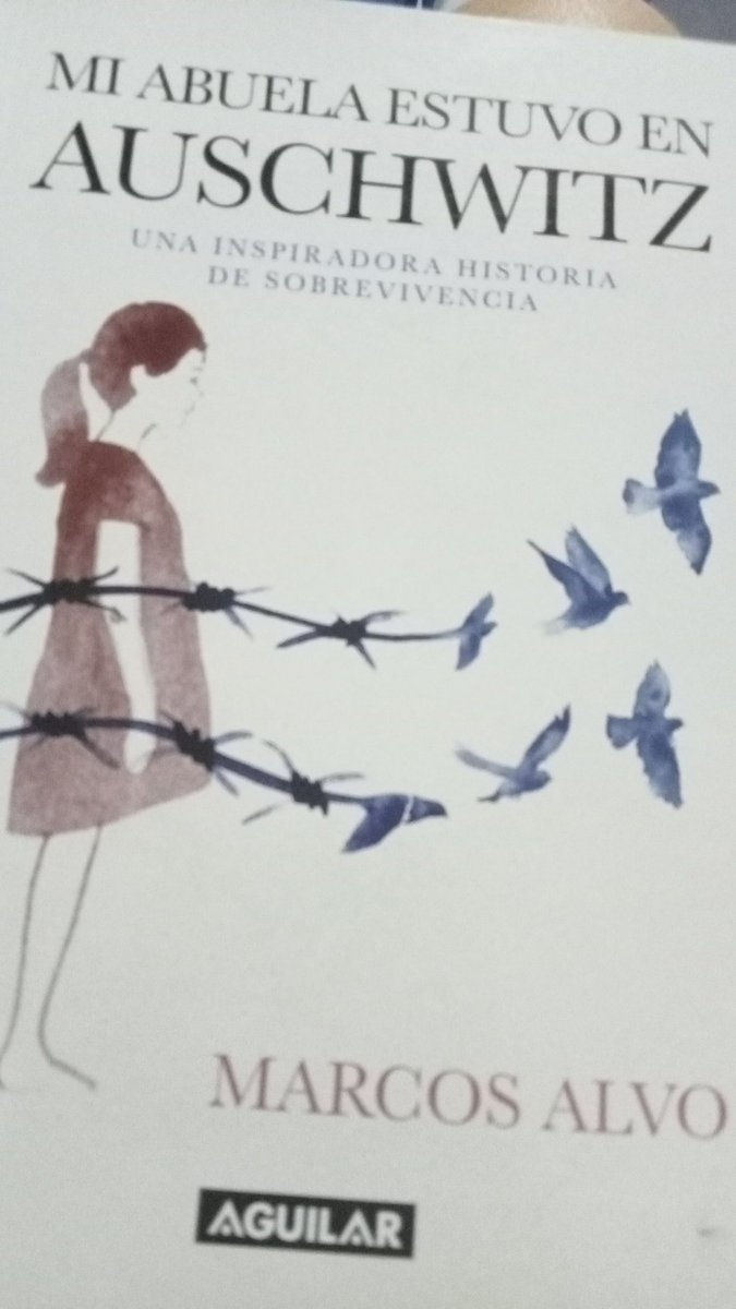 <a href="/The_Maks/">Marcos Alvo</a> solo quería agradecerle por compartir la historia de su abuela Dezi, lo comencé a leer al medio día y no fui capaz de dejar de leer hasta terminar, tantos sentimientos encontrados, gracias, gracias, gracias