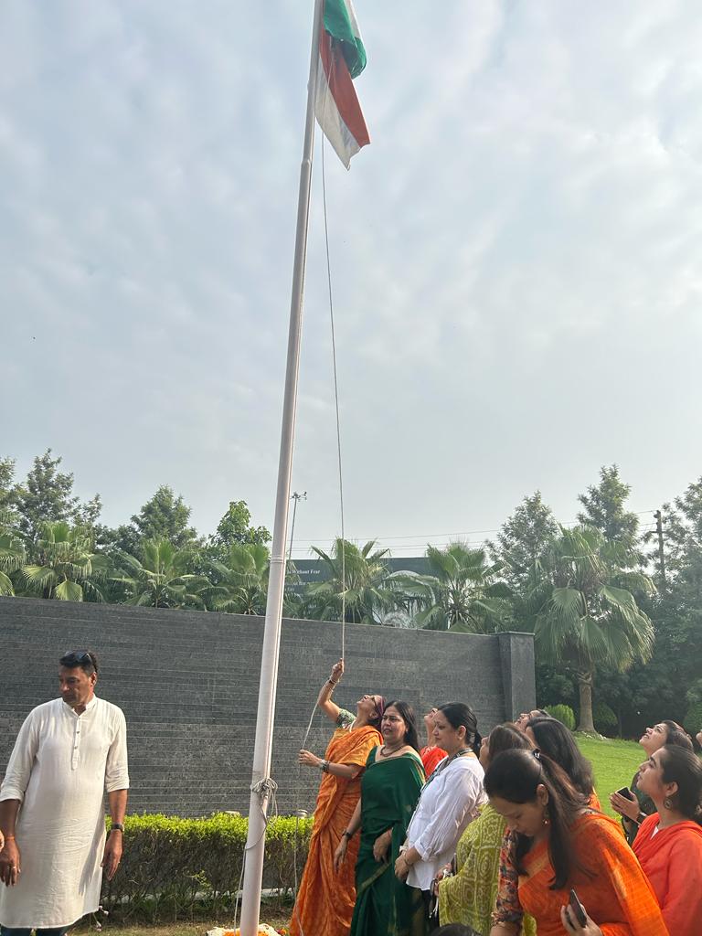 'I want all people to be Indians first, Indian last and nothing else but Indians'- BR Ambedkar
Happy #IndependenceDayIndia !
#IndependenceDay2023
#IndependenceDay
#15august2023