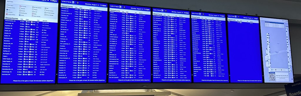 Jaybird_141's tweet photo. Roughly 145 flights on the board at @united ORD… 109ish of them canceled or delayed. Mine kept ticking up in 20 minute increments. No crew. Not just the weather folks! Pilot shortage is real! #pilotshortage #travel https://t.co/1jdlkMwxsj