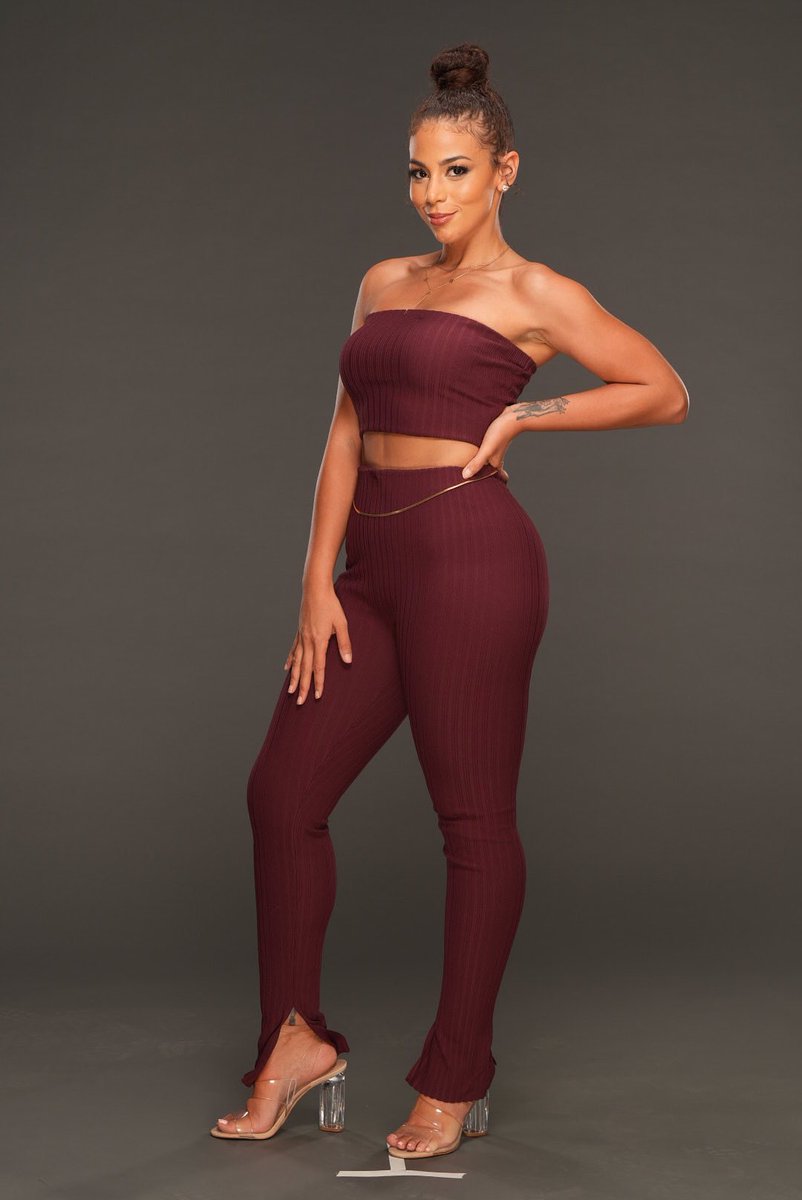 Simplicity is the ultimate form of beauty.