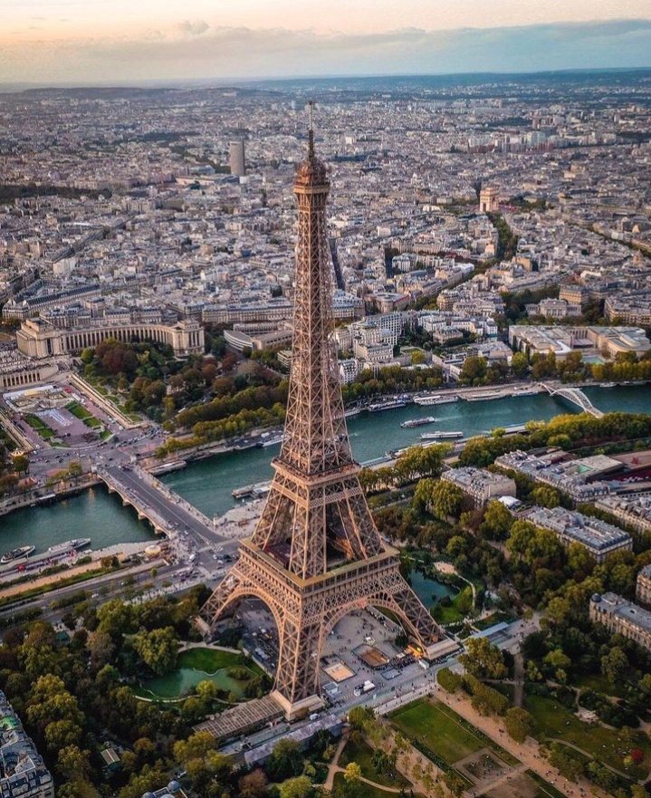 Paris In Day Light 🗼