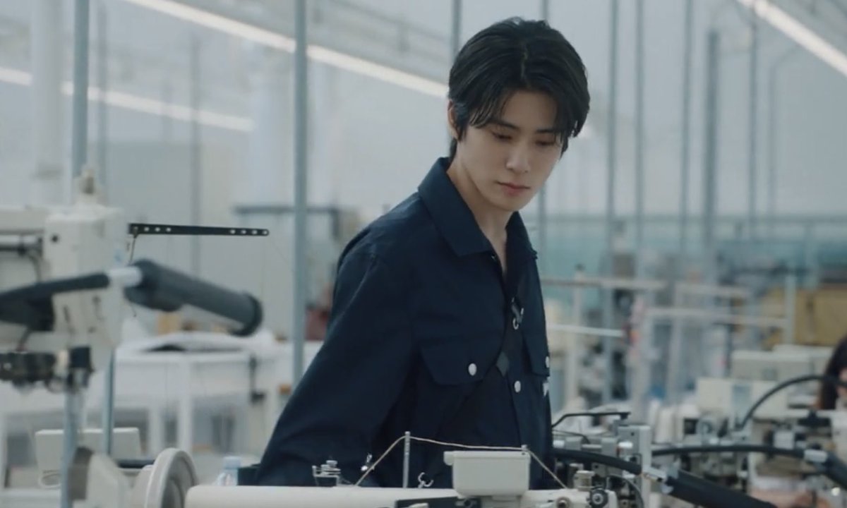 prada boy jaehyun 🖤

#PradaxJaehyun #JAEHYUN <a href="/Prada/">PRADA</a>