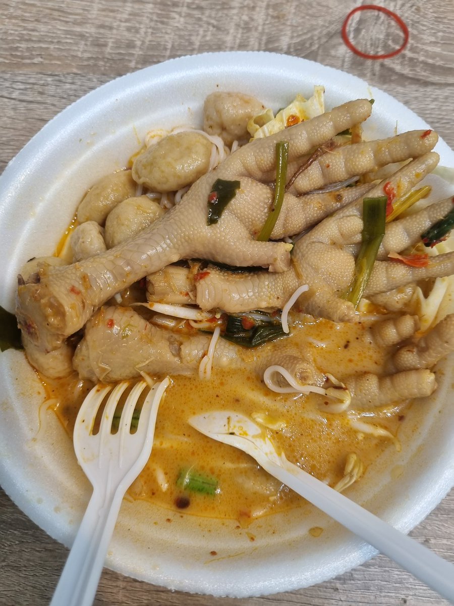 positionthinkin's tweet photo. กินไหมจ้าทุกคน 😁😁 https://t.co/eo0B6XugFc