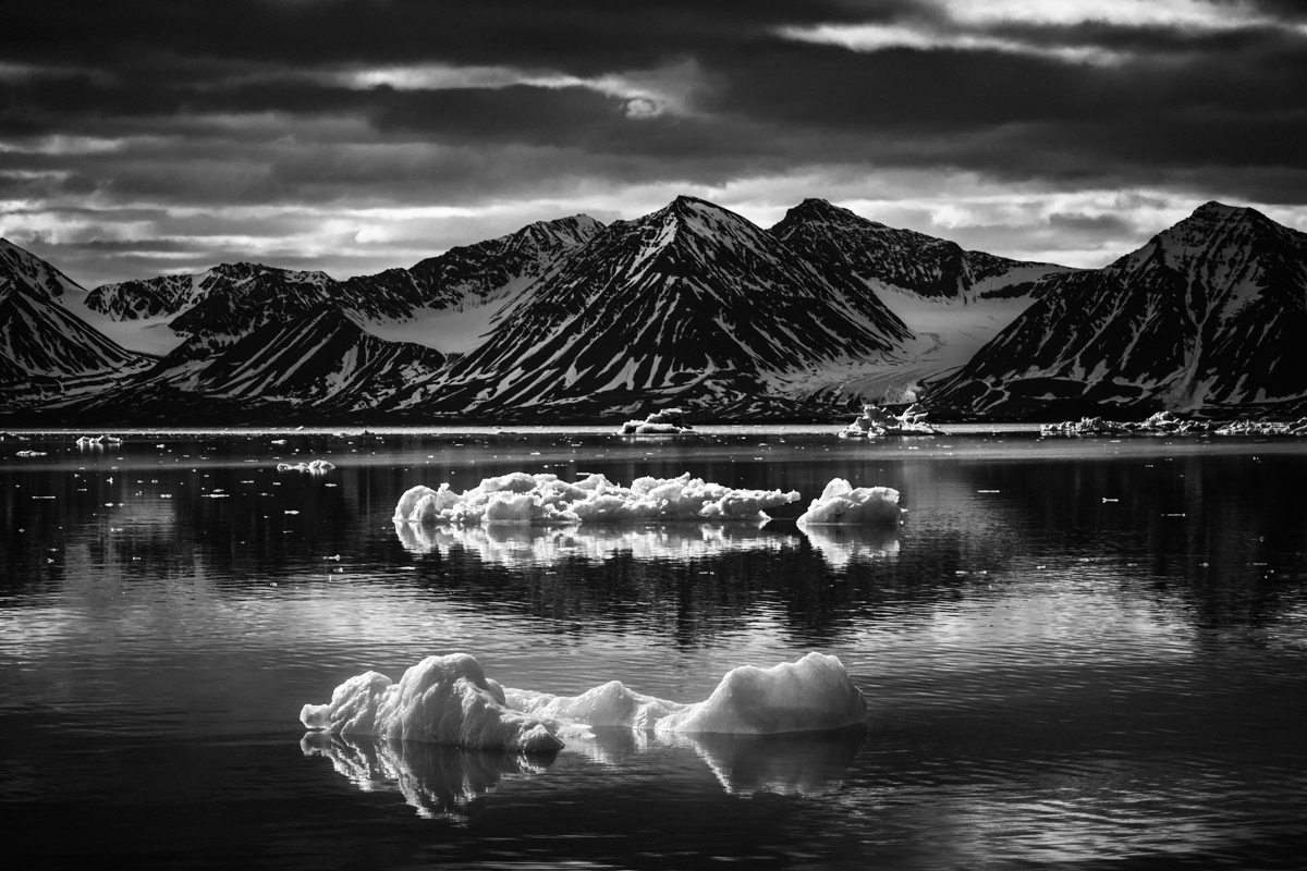 laurentbaheux's tweet image. &quot;Il n’y a pas de réchauffement climatique il fait 18°C chez moi...

La faim dans le monde n&apos;existe pas je viens de manger
Le chômage n’existe pas, j’ai un travail
La pauvreté n’existe pas, j&apos;ai une résidence secondaire
Le racisme n’existe pas, j’ai un ami noir
La fraude fiscale…
