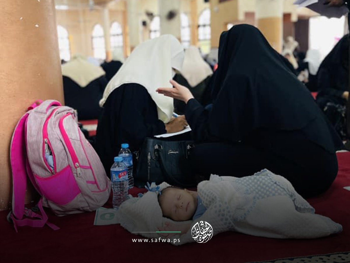 DQWS1995's tweet photo. أمهات عظيمات لم تمنعهن الأعذار عن المشاركة في مشروع صفوة الحفاظ لسرد القرآن الكريم كاملًا على جلسة واحدة 

#صفوة_الحفاظ https://t.co/6t9jHD7nhL