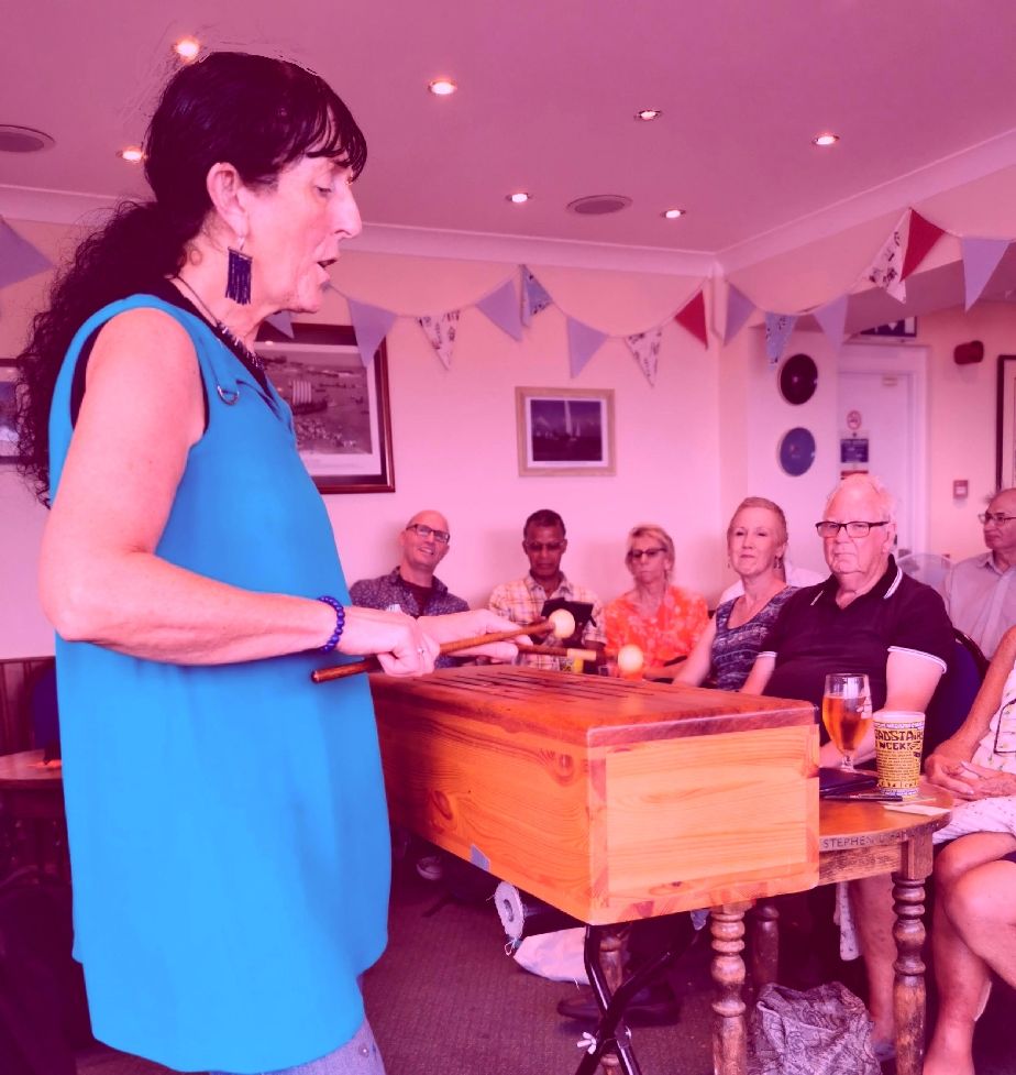 Brilliant time performing <a href="/FolkWeek/">Broadstairs FolkWeek</a> Thanks to great host Morag of <a href="/rosslyncourt/">@rosslyncourt</a> fame for setting such a great tone &amp; to fab attentive audience who listened, sang along &amp; posed such insightful questions about me and my music. #festival #SummerVibes #singersongwriter #songwriter