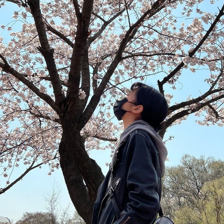 jinliaseulrene's tweet photo. — “Psychic Lover” —

A JINLIA / RYUJISU SOCIAL MEDIA AU (Tagalog) wherein Ryujin's best friend, Lia, is also her psychic lover.

Or not? https://t.co/cZvU6ACqkI
