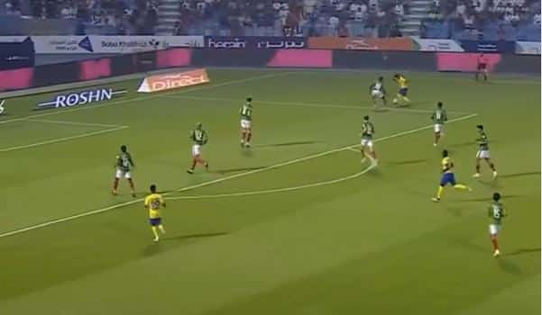 Mané éblouit en Saudi Pro League pendant l’absence de Ronaldo xibaar.net/mane-eblouit-e…