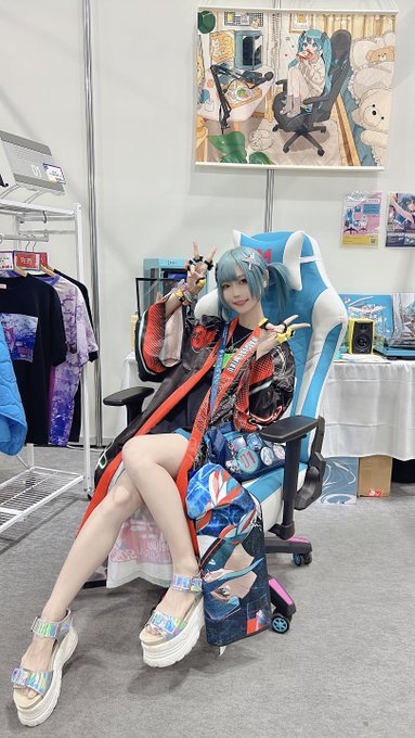 Twitterのコスプレ画像7