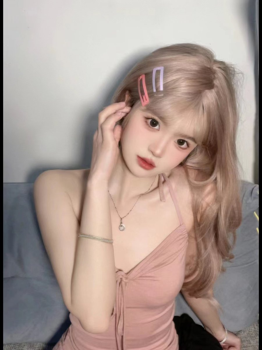 thanfourlis's tweet image. ♥  🌈      ♥

🌈    🍓    ♥     🌈
  baby  very  wet 🌈