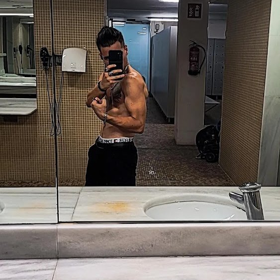 ellpotroo97's tweet photo. Te gustaría que te ahorcara con mis brazos?🥵❤️‍🔥

#athleticboy #gay #bodyboy #dominant #hotboy #gay #gym #bisexual #muscledboy #athletic #morenoboy https://t.co/b1h8HQRwtR