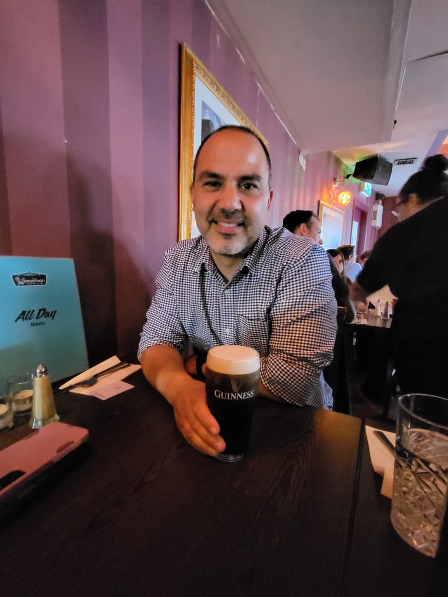 Enjoying a good #Guinness in an old pub in Temple Bar, Dublin to some great Irish music... how it's meant to be enjoyed.