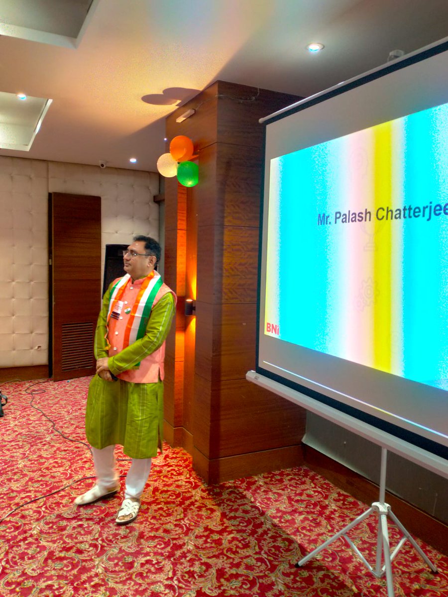 tellme_360's tweet photo. We are happy to announce that being a member of BNI. Performance-wise, this week TellMe Digiinfotech has got the award "The Best Chapter Support Member for the Independence Week"
@vsrinivasarao18
@ramakiyer
@palas_pune
#TellMeDigiinfotech #BNI #BusinessNetworking #GrowthOpportunities #tellme #tellmevr #tellme360 #vrthefuture #bni #growth #business #network