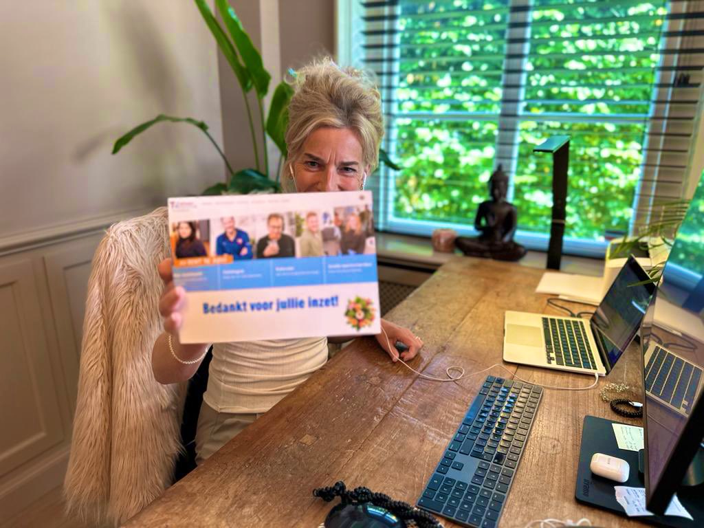 Dankjewel <a href="/Tussenvrz/">De Tussenvoorziening</a> voor fijne samenwerking! Superblij met de lieve kaart! 🥰

#mijnLMS van <a href="/onlineacademie/">Online Academie B.V.</a> tv-academie.nl