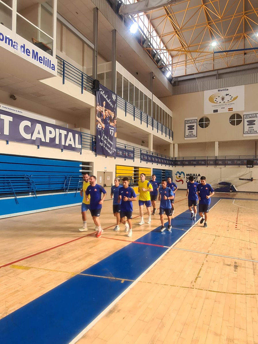 Melistar_FS's tweet photo. COMIENZA LA PRETEMPORADA
Primera semana de entrenamientos para la plantilla que ya dirige @jordigay04
De primeras, sesión física para quemar los excesos del verano 😅 a cargo del maestro @Jbarroso6 https://t.co/F6TI8NCsP8