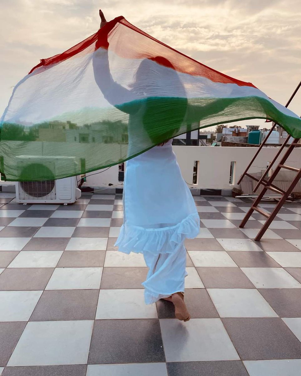 Equities_Fraise's tweet photo. Independence is the utmost happiness.. #IndependenceDayIndia https://t.co/9BMToVJyhP