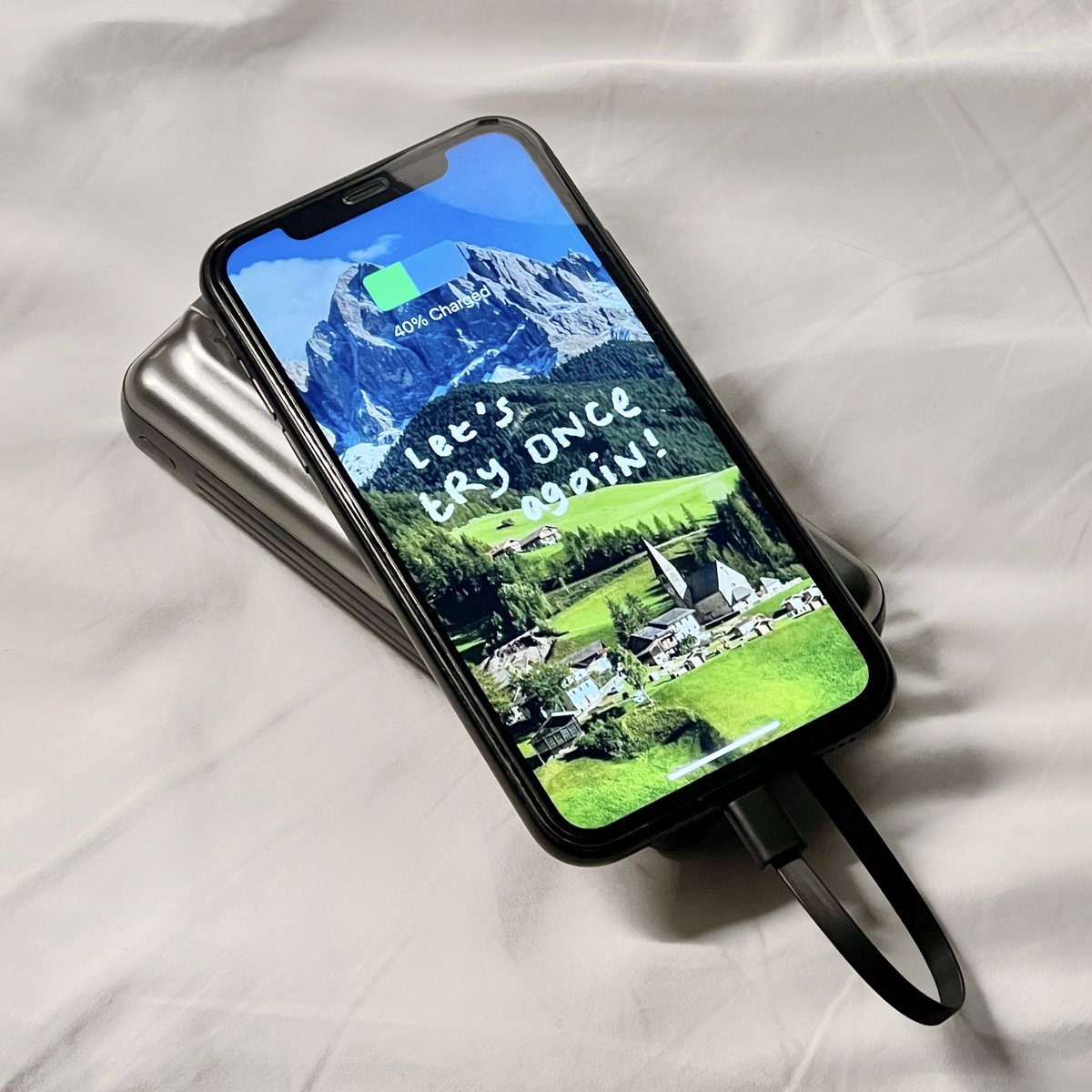 lostyouinmay's tweet photo. ยกให้เป็น Powerbank ที่ก้อนเดียวที่ครบจบมากๆ พกอันเดียวคือมีสายชาร์จครบ แล้วน้องแบตอึดมาก 20000mAh คือชาร์จได้ 3-4 และน้อง 65W ชาร์จมือถือไม่ถึงชมเต็ม แถมชาร์จคอมได้ด้วย โดยรวมพกตัวนี้บ่อยสุดเพราะอุ่นใจมากๆ 10/10 https://t.co/kk8rHjyz7R