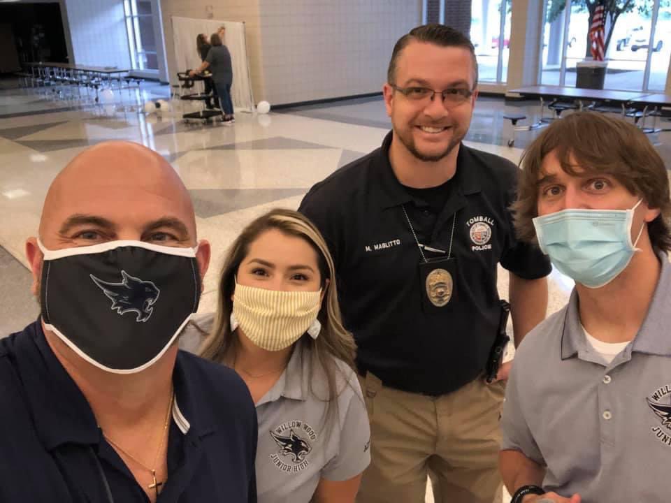 TPD_Det_Mag476's tweet photo. Good Luck to all @TomballISD teachers,admin and staff friends on your first week of 23-24 school! I hope you have a great and safe school year!  Special Shoutout to @TISDWWJHS Here’s a throwback photo!  @Ms_Santos_WWJH @WWJH_MrWilliams @WWJH_Mr_Penny 
#FormerWildCatSRO
#GoCatsGo https://t.co/JD97P1GmXO