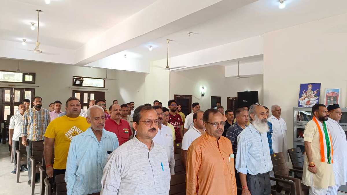 vskpunjab's tweet photo. राष्ट्रीय स्वयंसेवक संघ पंजाब के प्रान्त कार्यालय, माधव सदन, लुधियाना में स्वाधीनता दिवस समारोह की झलकियां https://t.co/nBJdhpVMcv