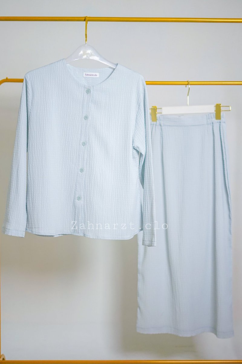 cheolcollate's tweet image. Inspirasi ootd oneset
Link shope.ee/LKCqZQBnN

#OOTD #oneset #ShopeeCocoki #outfitoftheday