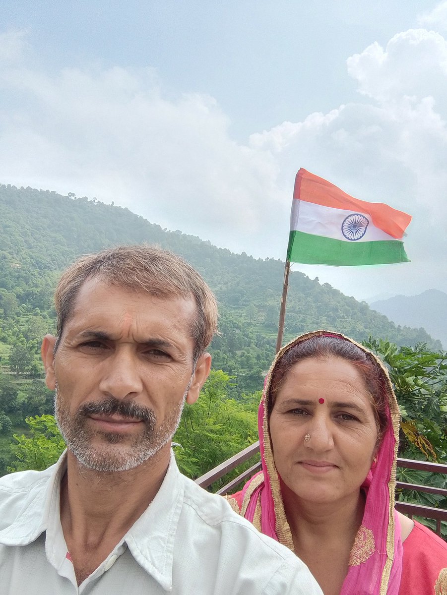 स्वतंत्रता सेनानियों को श्रद्धांजलि।💐
 व सभी देशवासियों को स्वतंत्रता दिवस की हार्दिक बधाई एवं शुभकामनाएं 💐