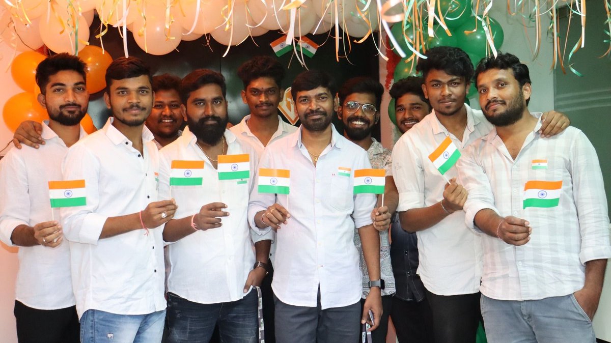JustvfxS's tweet photo. Standing on the shoulders of history, let's celebrate the path our nation has walked towards liberation and growth. May your Independence Day be an unforgettable tapestry woven with happiness,  an unyielding sense of national pride
#justvfx #vfxartist #HappyIndependenceDay https://t.co/MY2usNGKzV