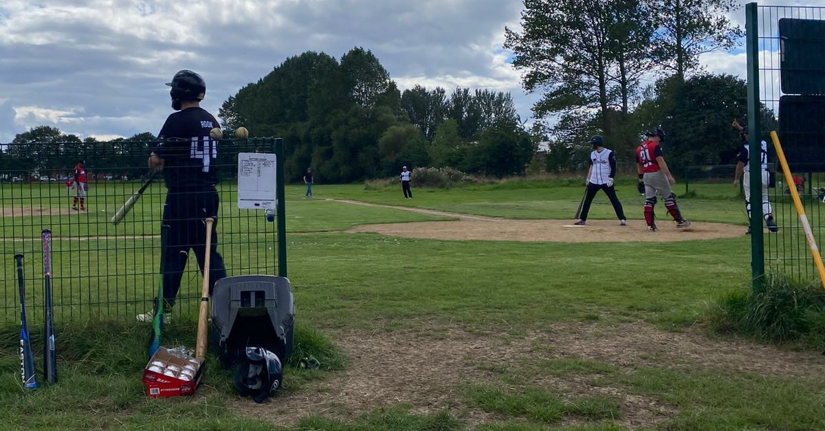 nebaseballuk's tweet image. The Newcastle Nighthawk Talons have swept for the second week in a row 🔥 On Sunday the Talons took two against the Durham Spartans, winning game one by 8-3 and game two by a colossal 18-4. The Talons finish their season strong #britishbaseball