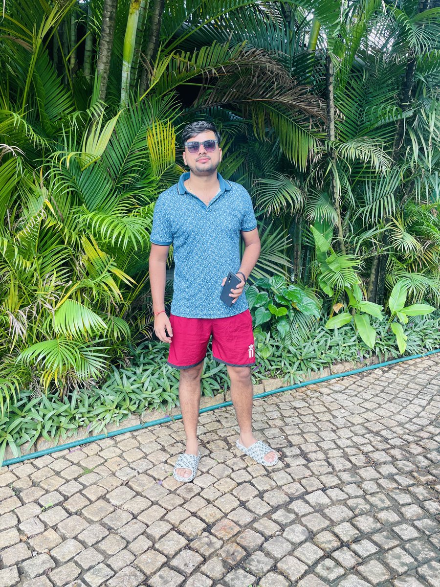 imvikaskohli's tweet photo. Goa Beach Look | Goa Trip Diaries 2023 🌴 | Hotel Photography 📸
#Goa #goahotels #goaTrip #GoaDiaries #GoaVibes #LemonTree #Hotel #photography #IndependenceDay #goaison 😎
#GoaBeach #GoaBeaches 🏖️ #hotelview #VikasKohli #iphone #photoshoot #goodvibes❣️ #trip #tripdiaries https://t.co/XKbs1ITOuh