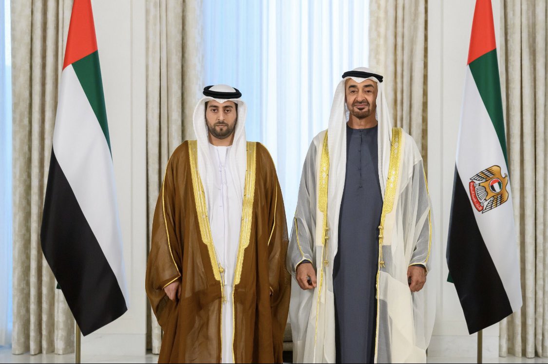 MohamedAlali72's tweet photo. كل التوفيق لسعادة الأخ والصديق الشيخ زايد بن خليفة بن سلطان بن شخبوط آل نهيان سفير دولة الامارات  المعين لدى دولة قطر الشقيقة الشيخ زايد بن خليفه قمة في الرقي ربي يوفقك يابوخليفه في مهمتك الجديده ….. https://t.co/sjiAsbORfb