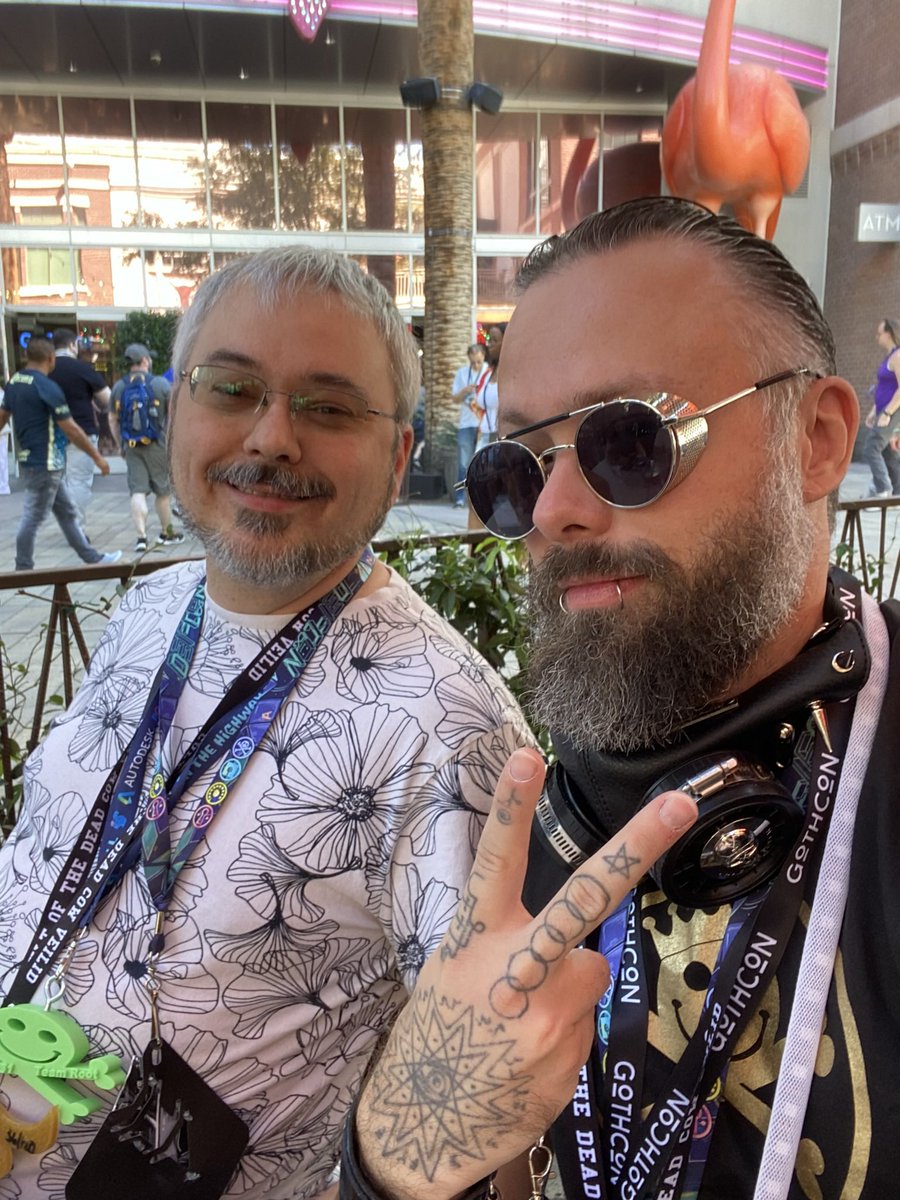 Lunch with <a href="/GreggHoush/">Gregg Housh</a> The real OG. He’s one of the founding decision makers of Anonymous, and the reason why we wear Guy Fawkes masks. Might have seen this fellow doing a cameo on Mr. Robot in S02E01. 🤔