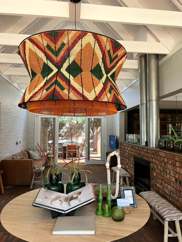 Lovely Liz

Our Liz Pendant, in a custom colourway for the bush getaway Morukuru Family Madikwe. Love how the accent colours match the different decor items in and around the space.

#morukurufamilymadikwe #decor #handmade #southafricandesign #mashtdesignstudio