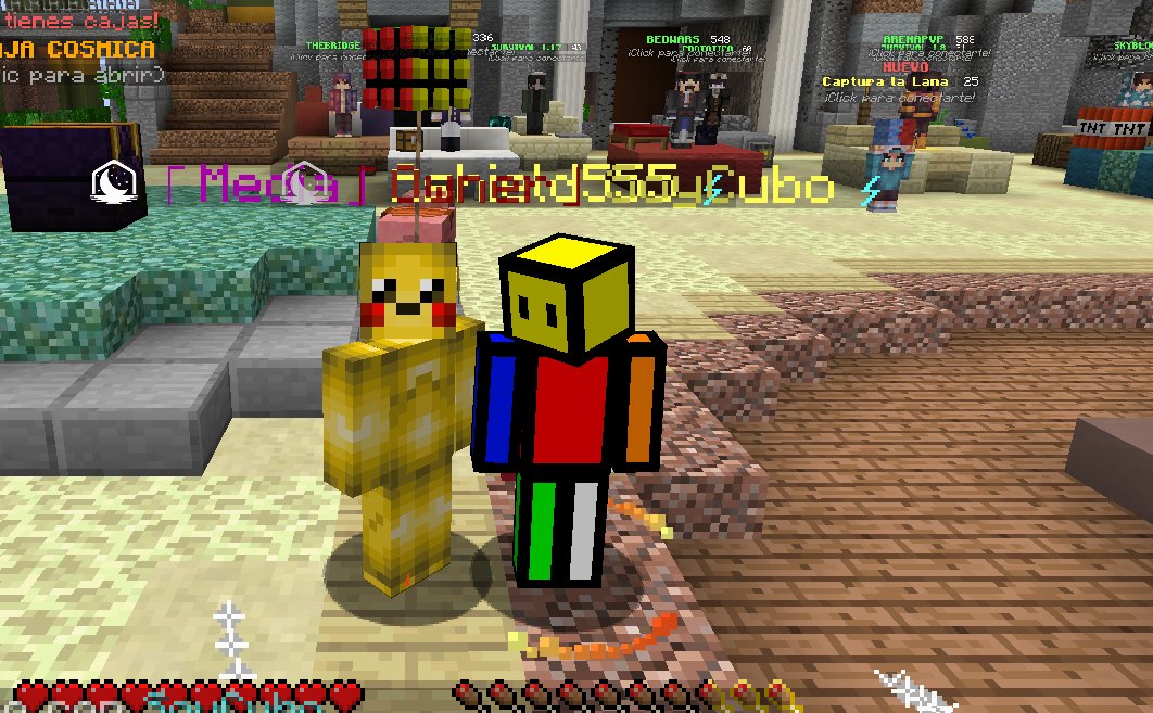 ashield_OFICIAL's tweet image. me tome una foto con @SoyCuboo :o