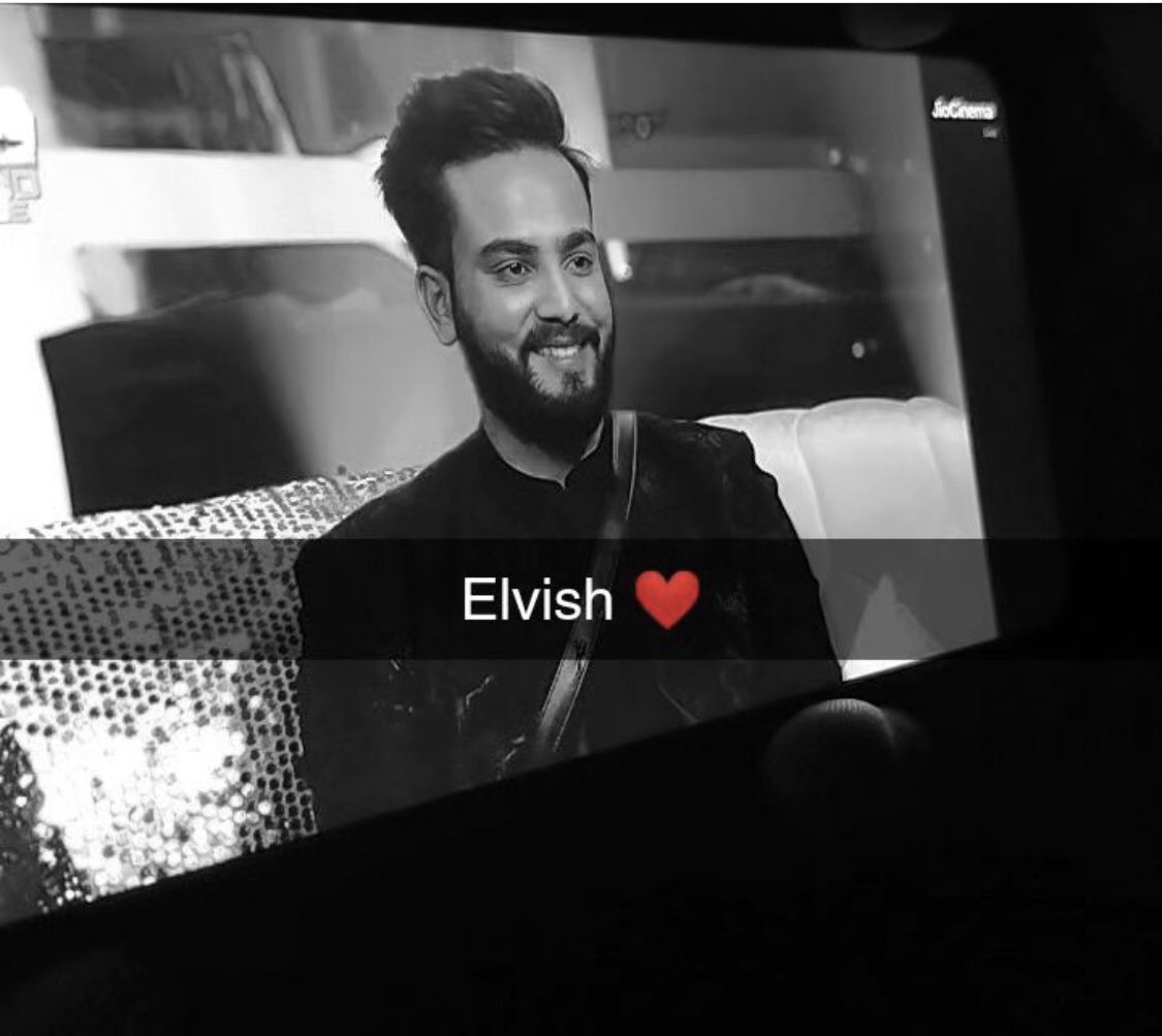 Maninderk00's tweet photo. WINNER
SYSTUMM 
#ElviahYadav 
HISTORIC WILDCARD ELVISH https://t.co/RdjJ0WlzjX